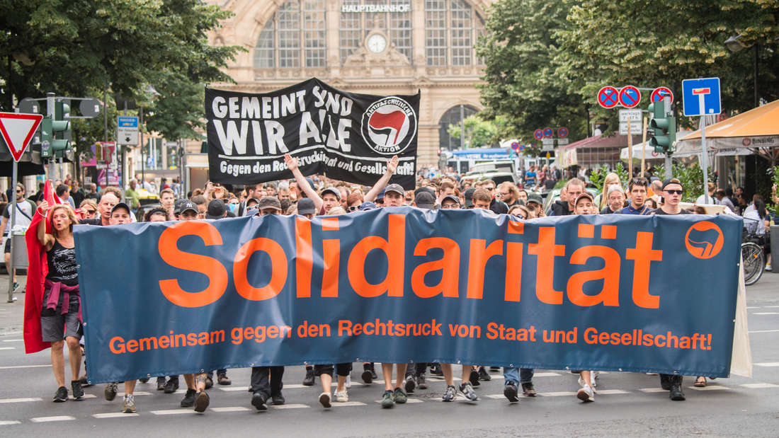 Rechtsextremer Vorfall in Frankfurt: Hitlergruß in der Fanzone