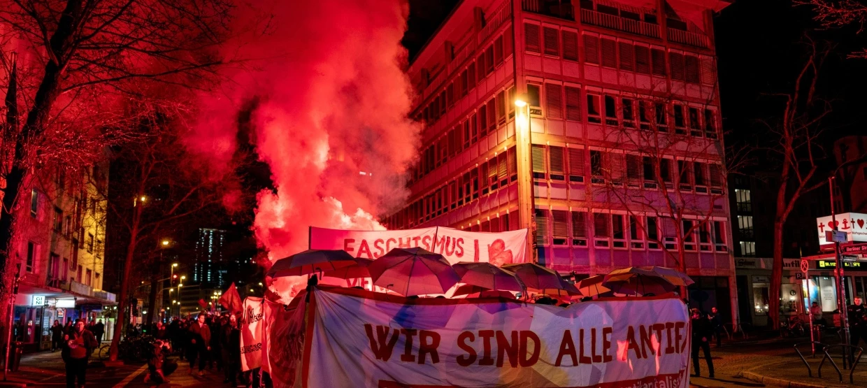 Bericht: Große Demo am Wahlabend in Frankfurt