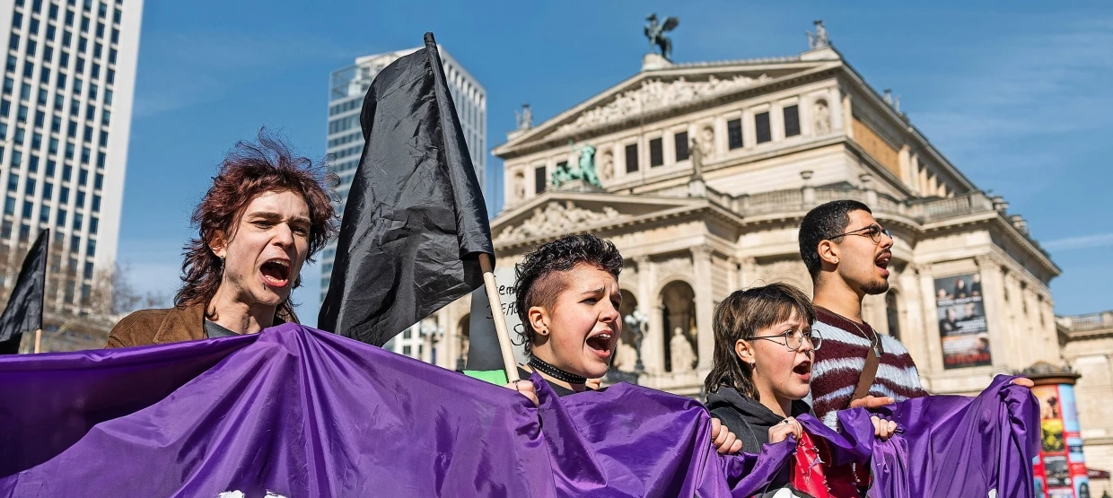 Antifa vereinnahmt Schulstreik in Frankfurt